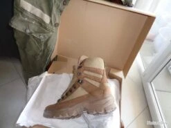 Meindl UNE PAIRE DE CHAUSSURE TAILLE 44 POUR RANDONNE SUPER PRIX